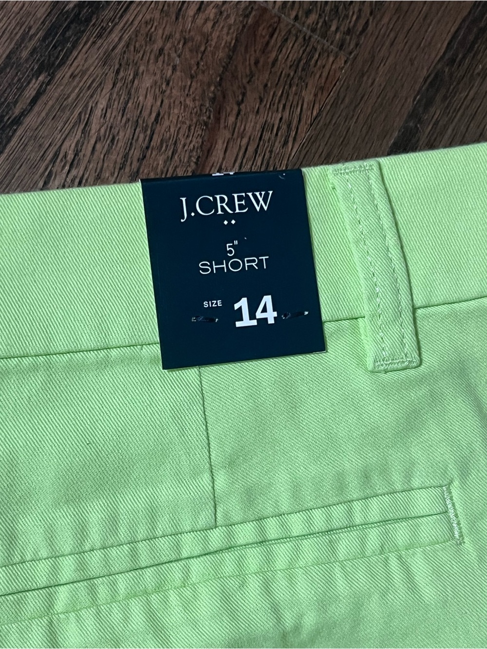 J. Crew Women's Chino Shorts in Lime Green NWT - Picture 3 of 4